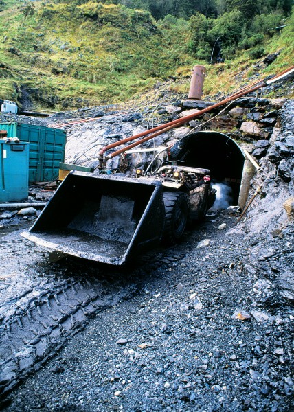 Opencast mines like the country’s largest at Stockton, north of Westport, are cheaper to operate than underground mines such as Roa, but obtaining resource consent for such vast enterprises is difficult.