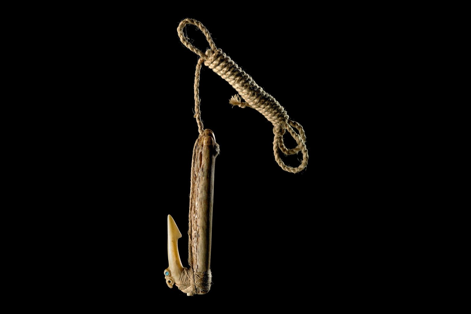 New Zealand Maori artefacts matau (fish hook), pa kahawai (fishing  lure)fishing equipment - price guide and values