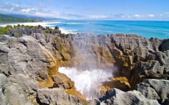 eight_col_Pancake_Rocks__Punakaiki