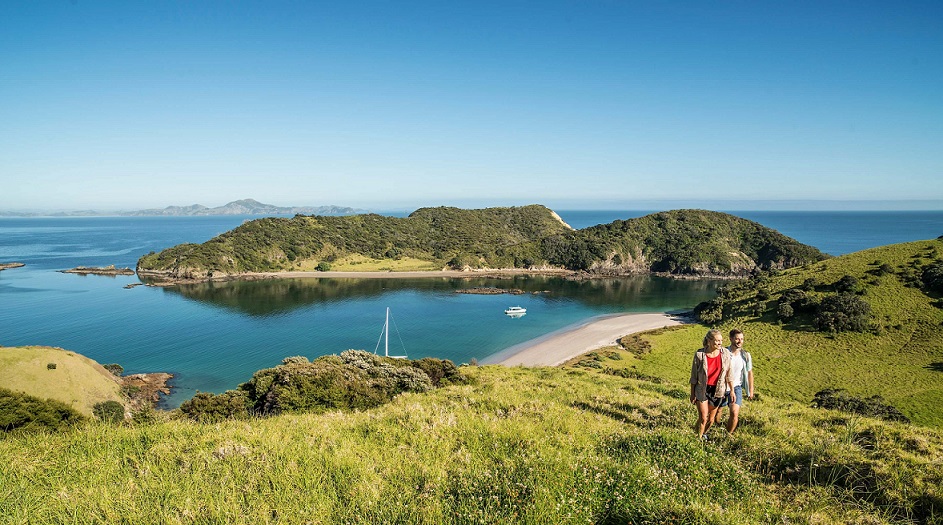 bay-of-islands_alistair-guthrie
