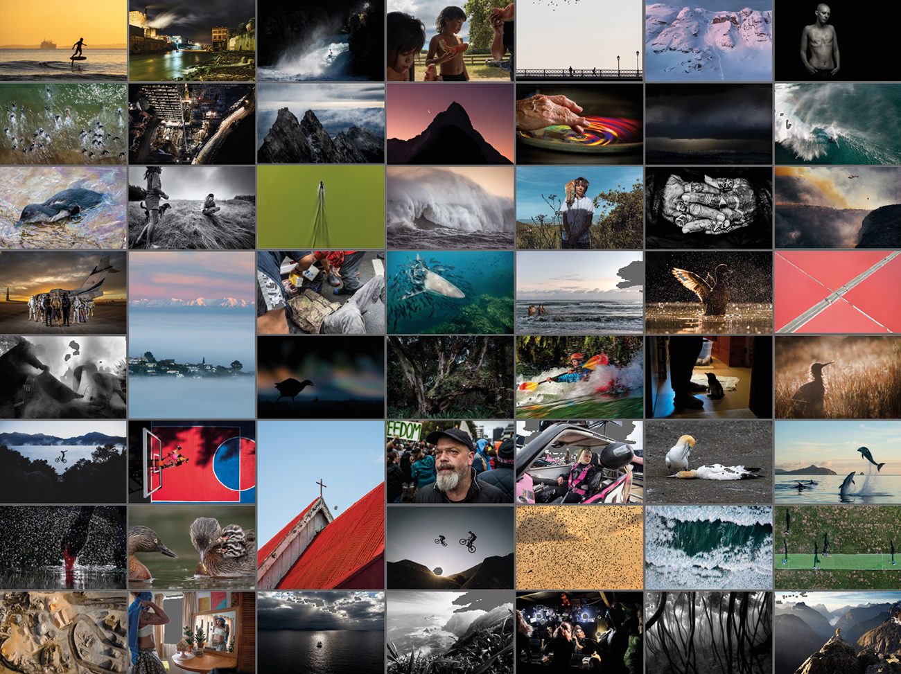 poty2022_mosaic_grey